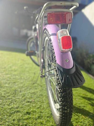 Girls bike 24"