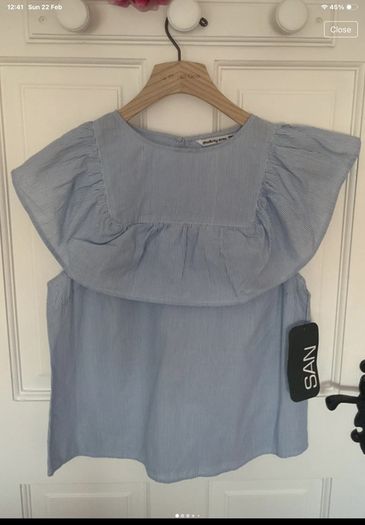 top bnwt size 12 blue frilled summer top