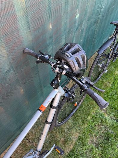 Lapierre Cross 100 Hybrid Bike very Good condition XL frame