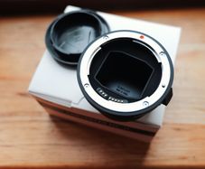 Sigma MC-11 adapter EF to E mount
