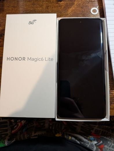 Honor Magic 6 Lite
