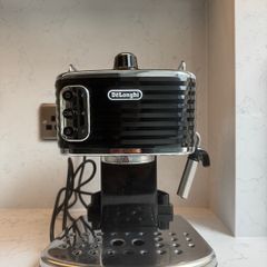 Delonghi Coffee Machine