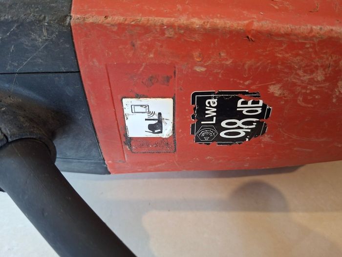 Hilti TE 1000-Avr Hi Drive Breaker 110v