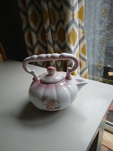 Small teapot