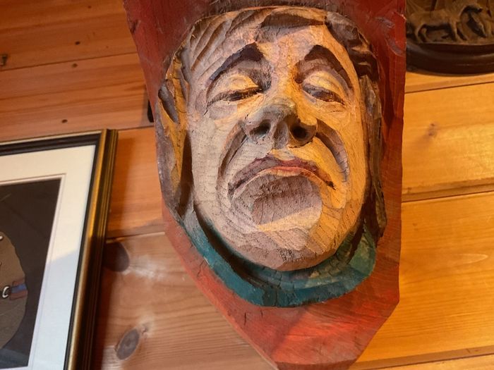Carved sailors head vintage