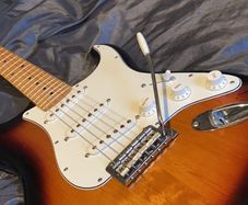 Fender 75th anniversary Stratocaster w/ upgrades