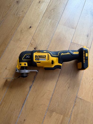DeWalt 18V XR Brushless 4-Piece Tool Kit