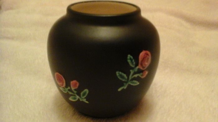 Pretty vase
