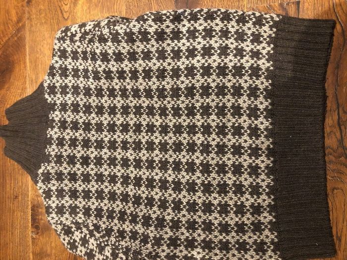 boys sweater