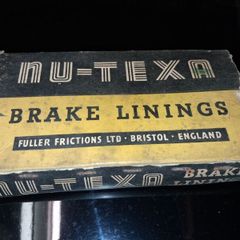 Austin A30/A35 brake shoe repair kit.