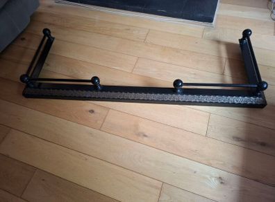 Fireplace fender