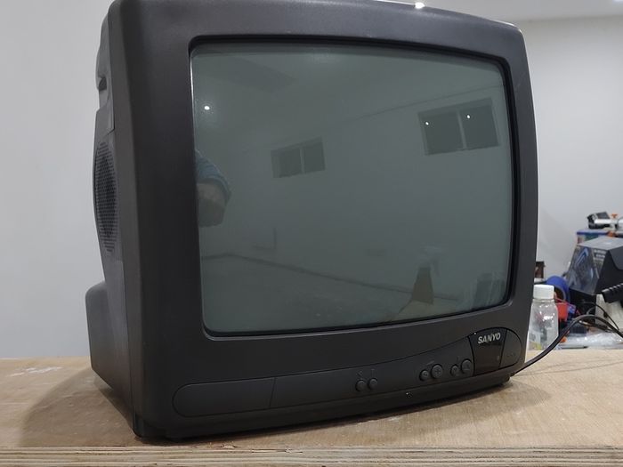 Sanyo 14 Inch CRT TV Television