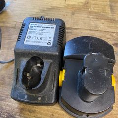 Battery charger