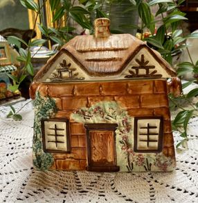Vintage Keele pottery