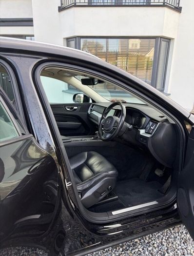 Volvo Xc60 2.0 D4 Awd Momentum Reduced To Sell