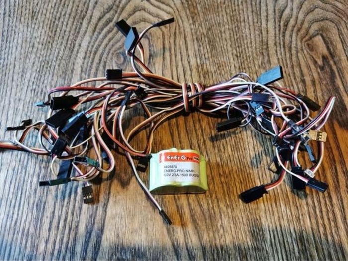 RC servos