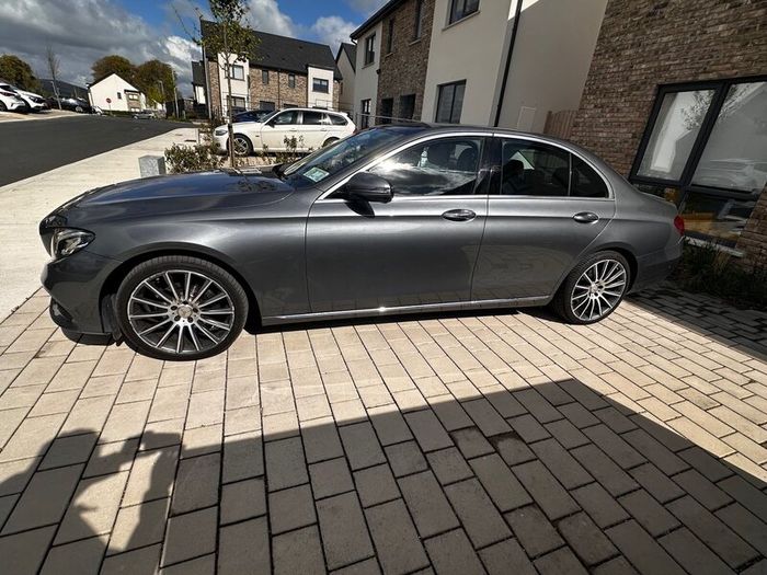 Mercedes-Benz E-Class 2016 SE Premium