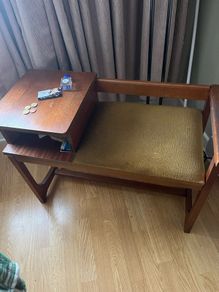 phone table