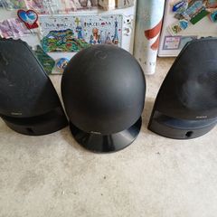 3 Canon speakers