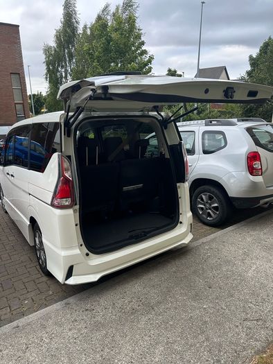 2017 Nissan Serena