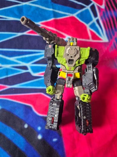 Transformers Titans Return Furos & Hardhead Deluxe Class 2015