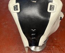 Honda VFR1200f Bagster leather tank cover