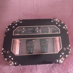 Brand  New Giftset