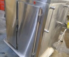 Hot hold. /. Regeneration cabinet
