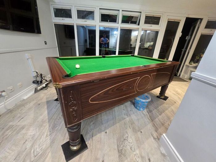 pool table
