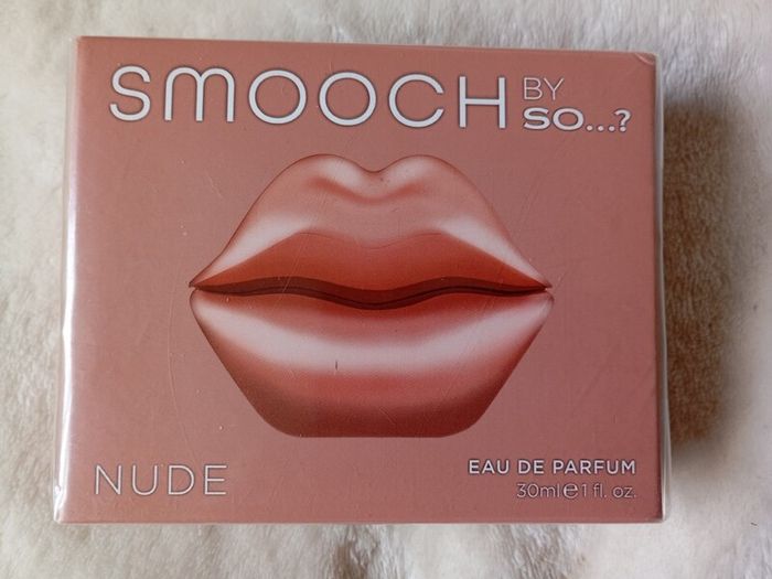 Smooch by so.. eau de parfume.New.