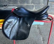 Bates AP saddle