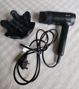 Shark hairdryer