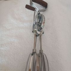 Prestige.  Whisk or Egg Beater. Circa 1950s or 60s. Immaculate.