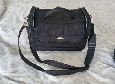 Samsonite travel bag
