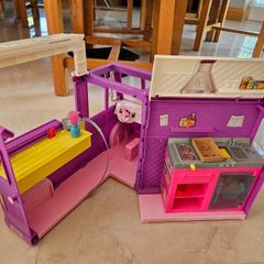 Barbie Food truck