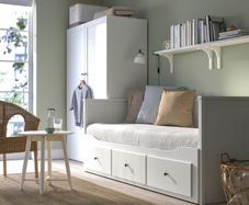 Ikea Hemnes Day Bed