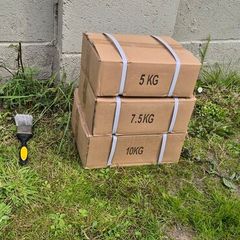 three brand new hexagonal weight sets
