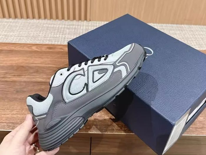 B30 Countdown Sneaker