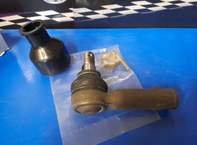 Transit track rod end