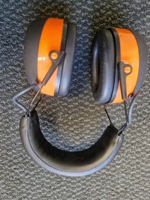 Bluetooth ear defender