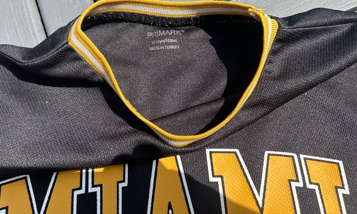 Miami Black & Yellow T-shirt - Size 152cm/Age 12