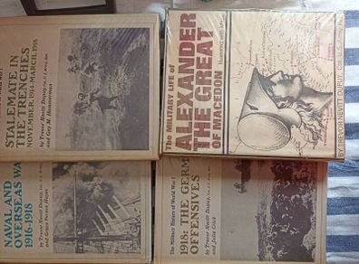 A Military History of World War 1 books