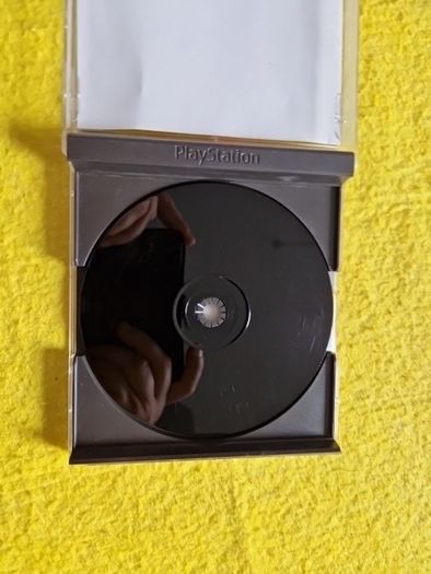 007 Tomorrow never dies PlayStation1 Ps1 PlayStation2 ps2 games Original