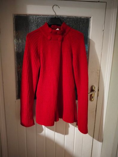 Girls GRD red Cardigan.
