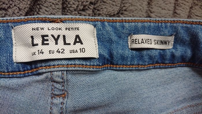 New Look 3/4 Jeans Shorts  Size 14