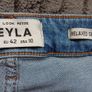 New Look 3/4 Jeans Shorts  Size 14 Image 4