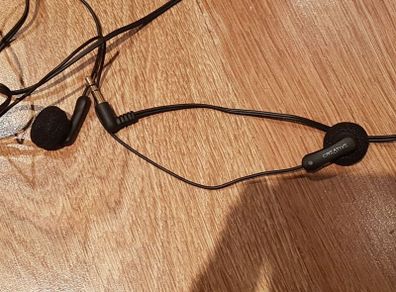 Creative earphones