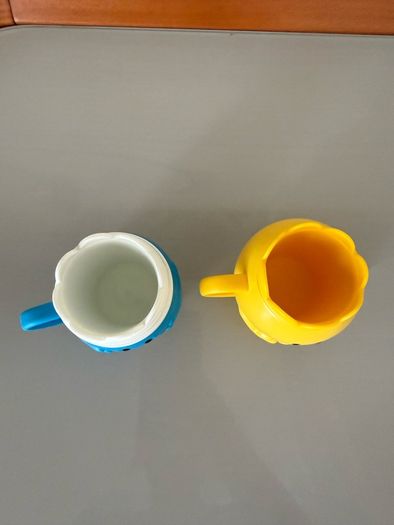 Pair of Mr Men children plastic cups