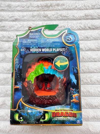 How To Train Your Dragon The Hidden World HookFang Playset Damaged Opened Box Please see photos
