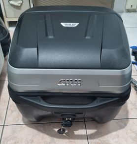 GIVI B32 BOLD, 32L Motorcycle Top Box